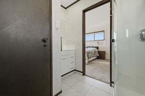 Photo of property in 17 Upland Street, Brookfield, Tauranga, 3110
