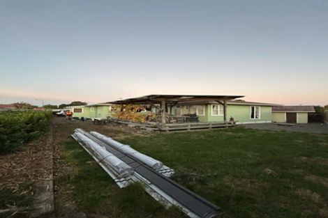 Photo of property in 5 Snowdon Avenue, Terrace End, Palmerston North, 4410