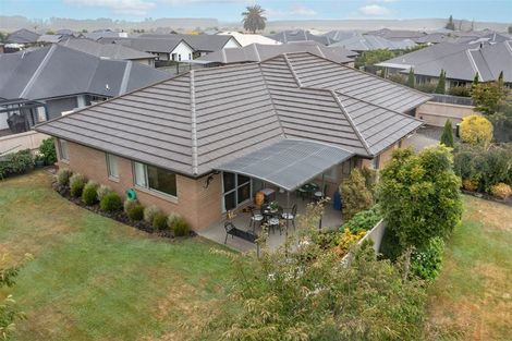 Photo of property in 18 Sincock Place, Kaiapoi, 7630
