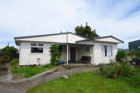 Photo of property in 177 Derby Street, Westport, 7825