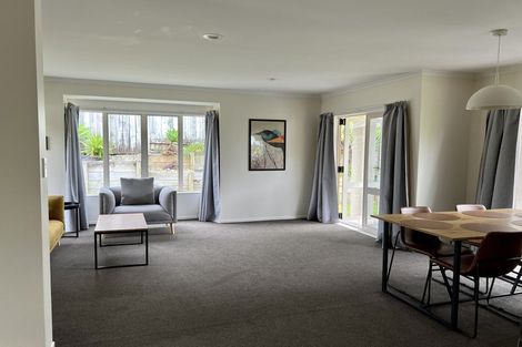 Photo of property in 5 Hawk Place, Welcome Bay, Tauranga, 3112
