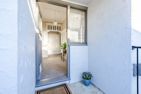 Photo of property in 15 Mataora Road, Kenmure, Dunedin, 9011