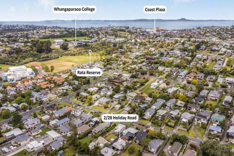 Photo of property in 2/28 Holiday Road, Stanmore Bay, Whangaparaoa, 0932