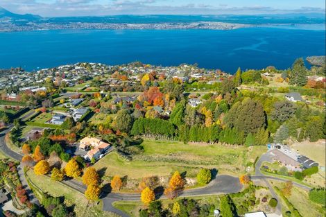 Photo of property in 137 Acacia Heights Drive, Acacia Bay, Taupo, 3385