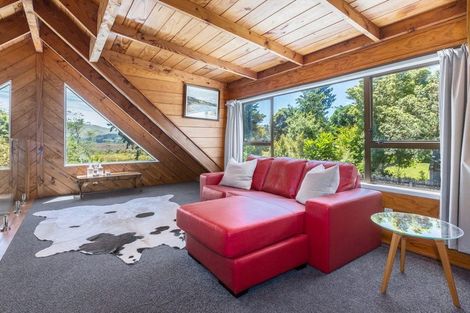 Photo of property in 87b Joseph Banks Drive, Whitby, Porirua, 5024