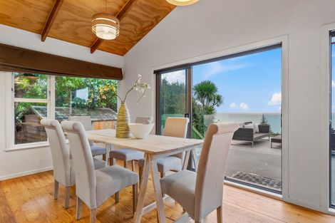 Photo of property in 26 Edwin Mitchelson Road, Muriwai, Waimauku, 0881