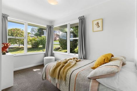 Photo of property in 19 Mcclintock Road, Massey, Auckland, 0614