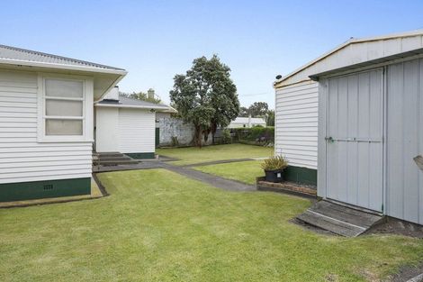 Photo of property in 3-5 Warwick Street, Patea, 4520