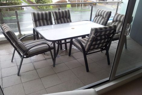 Photo of property in Bella Vista, 1a/84 Gunner Drive, Te Atatu Peninsula, Auckland, 0610