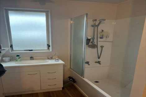 Photo of property in 51 Dominion Road, Papakura, 2110