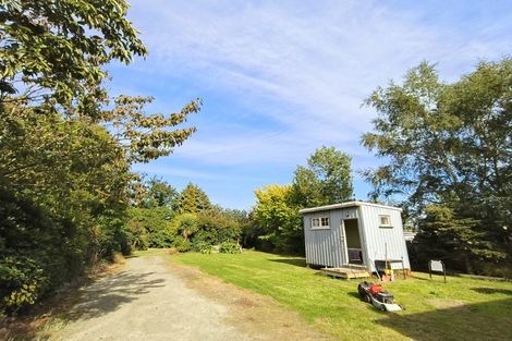 Photo of property in 16 Moore Street, Milton, 9220