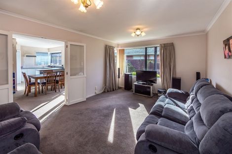 Photo of property in 5 Murfitt Place, Sockburn, Christchurch, 8042