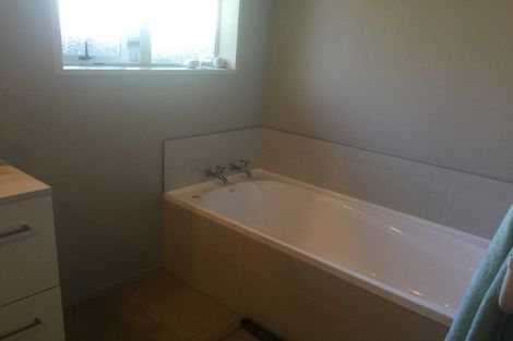Photo of property in 36 Ngarimu Street, Avonside, Christchurch, 8061