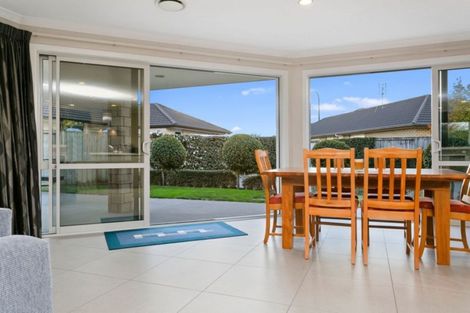 Photo of property in 23 Lilac Close, Cambridge, 3434