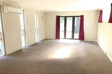 Photo of property in 2/4 Maidstone Road, Ilam, Christchurch, 8041