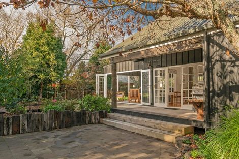 Photo of property in 5 Laura Place, Whitianga, 3510