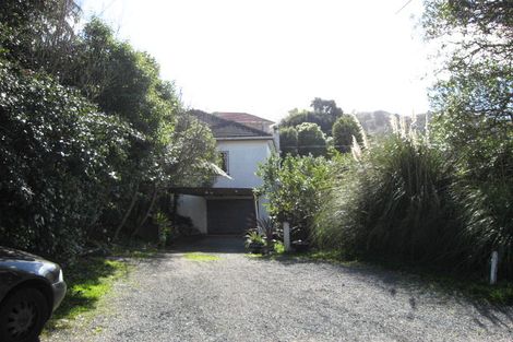 Photo of property in 52 Chamberlain Road, Karori, Wellington, 6012