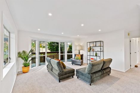 Photo of property in 34 Taioma Crescent, Te Atatu Peninsula, Auckland, 0610