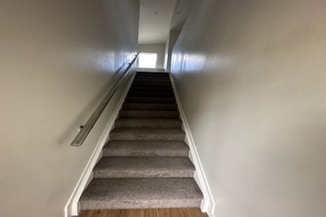 Photo of property in 13 Millcroft Lane, Ranui, Auckland, 0612