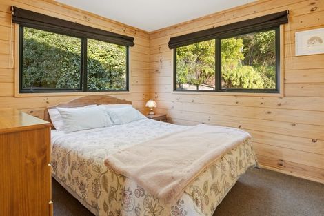 Photo of property in 29 Manuka Drive, Ngakuta Bay, Picton, 7281