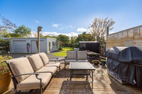 Photo of property in 91 Brandon Street, Featherston, 5710