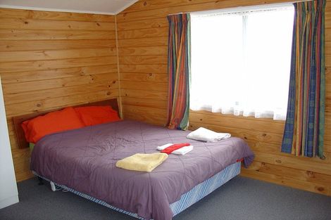 Photo of property in 42 Airfield Road, Takanini, 2112