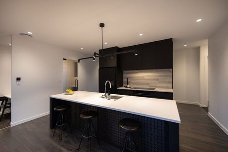 Photo of property in 11 Awanui Avenue, Hokowhitu, Palmerston North, 4410