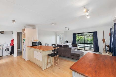 Photo of property in 38 Holmes Drive South, Massey, Auckland, 0614