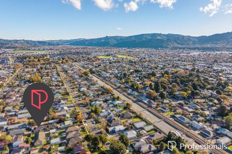 Photo of property in 9a Seddon Street, Wallaceville, Upper Hutt, 5018