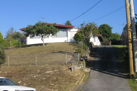 Photo of property in 2/26 Hogans Road, Glenfield, Auckland, 0629