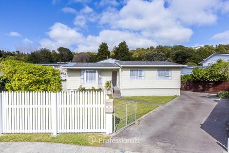 Photo of property in 17 Beryl Grove, Birchville, Upper Hutt, 5018