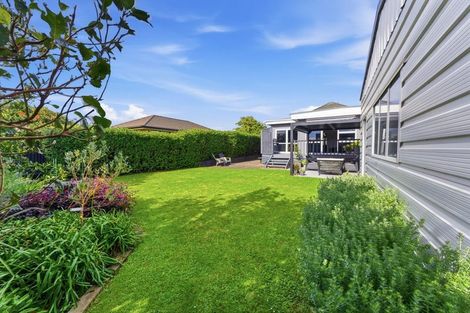 Photo of property in 327 Carrington Street, Vogeltown, New Plymouth, 4310