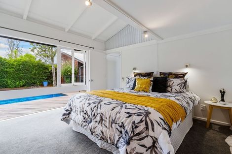 Photo of property in 279 Royal Road, Massey, Auckland, 0614