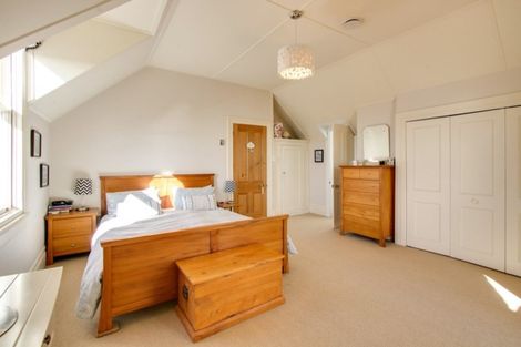 Photo of property in 23 Lincoln Road, Bluff Hill, Napier, 4110