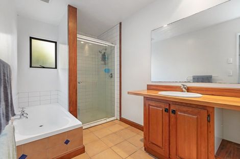 Photo of property in 20b Manchester Place, Queenstown, 9300