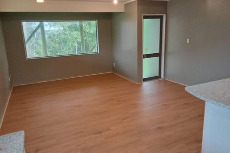 Photo of property in 12a Sabulite Road, Kelston, Auckland, 0602