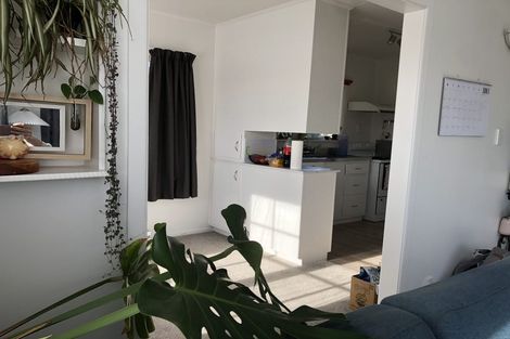 Photo of property in 54 Mark Avenue, Paparangi, Wellington, 6037