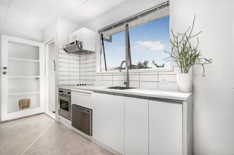 Photo of property in 1/38 Boundary Road, Clover Park, Auckland, 2019