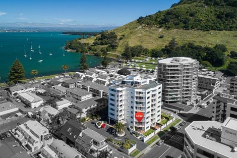 Photo of property in 10/12 Maunganui Road, Mount Maunganui, 3116