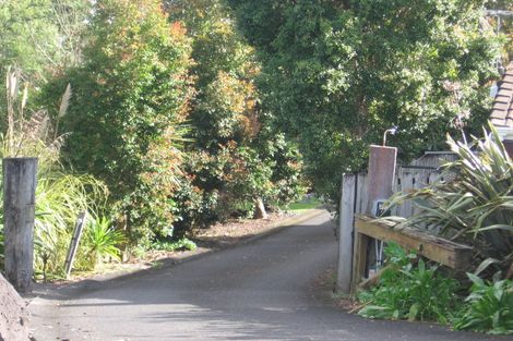 Photo of property in 147 Matipo Road, Te Atatu Peninsula, Auckland, 0610