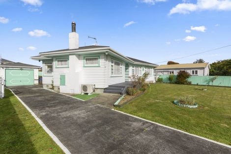 Photo of property in 46 George Street, Levin, 5510