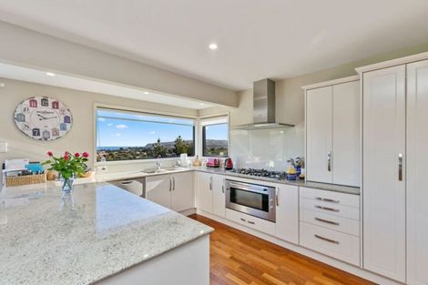 Photo of property in 54 Leeward Drive, Whitby, Porirua, 5024