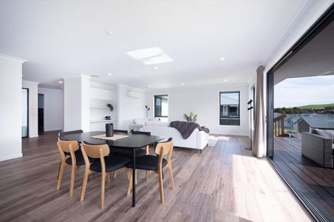 Photo of property in 30 Admiralty Drive, Haruru, 0204