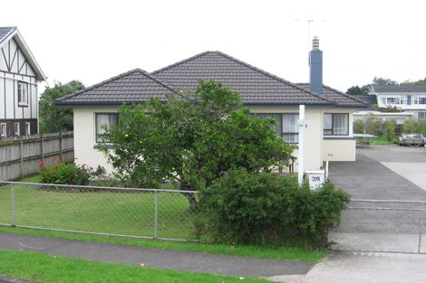 Photo of property in 39 Pakuranga Road, Pakuranga, Auckland, 2010