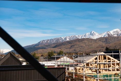 Photo of property in 28 Red Cottage Drive, Lake Hayes, Queenstown, 9304