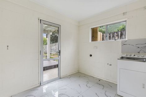 Photo of property in 404 Whangaparaoa Road, Stanmore Bay, Whangaparaoa, 0932