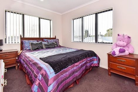 Photo of property in 7 Clendon Place, Manurewa, Auckland, 2102