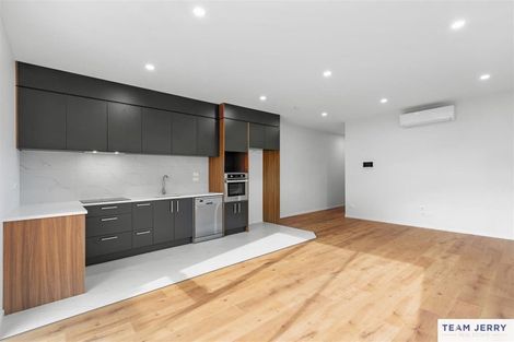 Photo of property in 43 Tributary Parade, Karaka, 2113