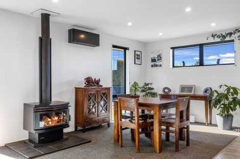 Photo of property in 4 Rangiora Woodend Road, Woodend, 7610