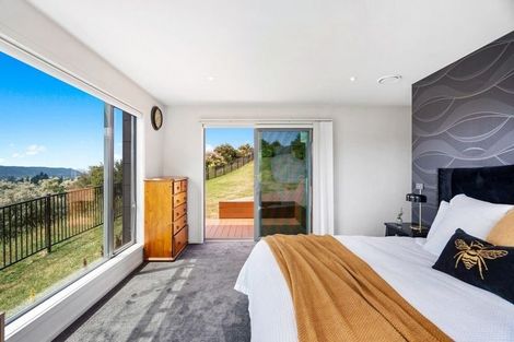 Photo of property in 19 Esk View Road, Eskdale, Napier, 4182